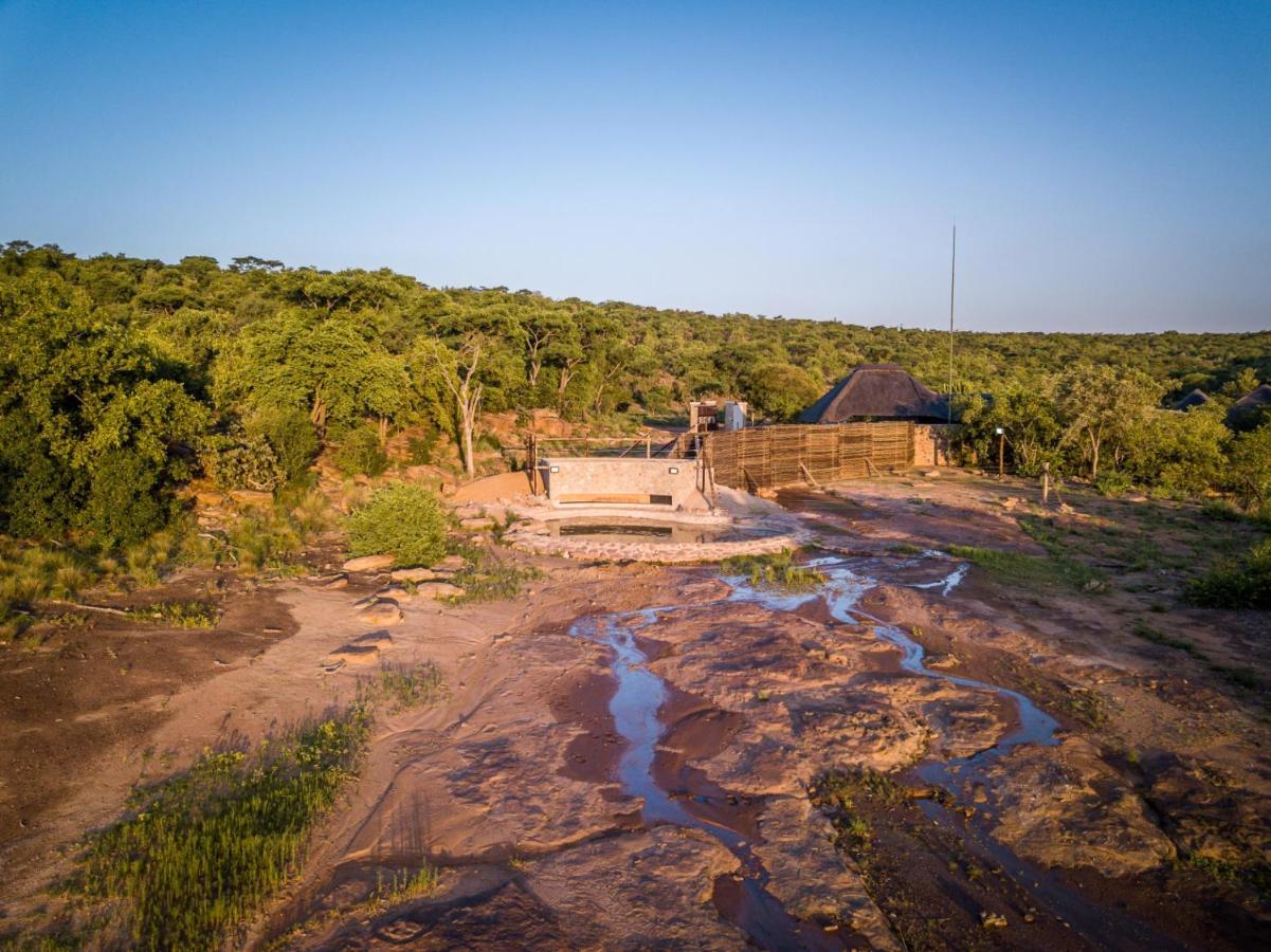 Laluka Safari Lodge - Заповедник Велгевонден Экстерьер фото